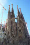 sagra_familia_1.jpg (39258 bytes)